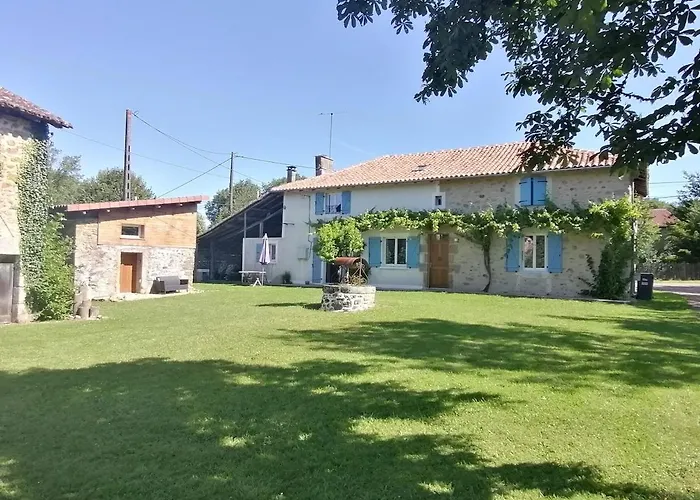 Holiday home Maison De Paix - The Piggery